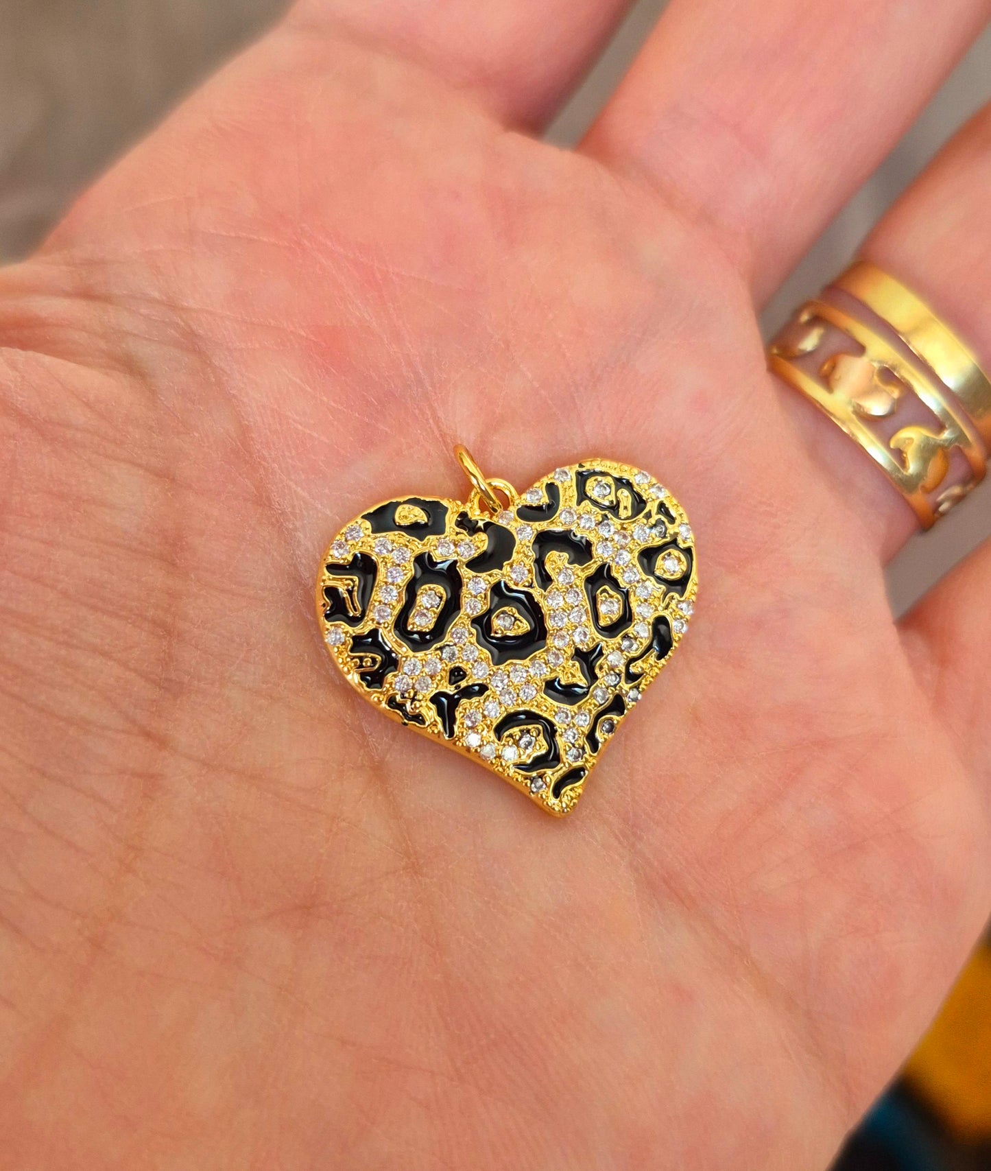Corazón animal print