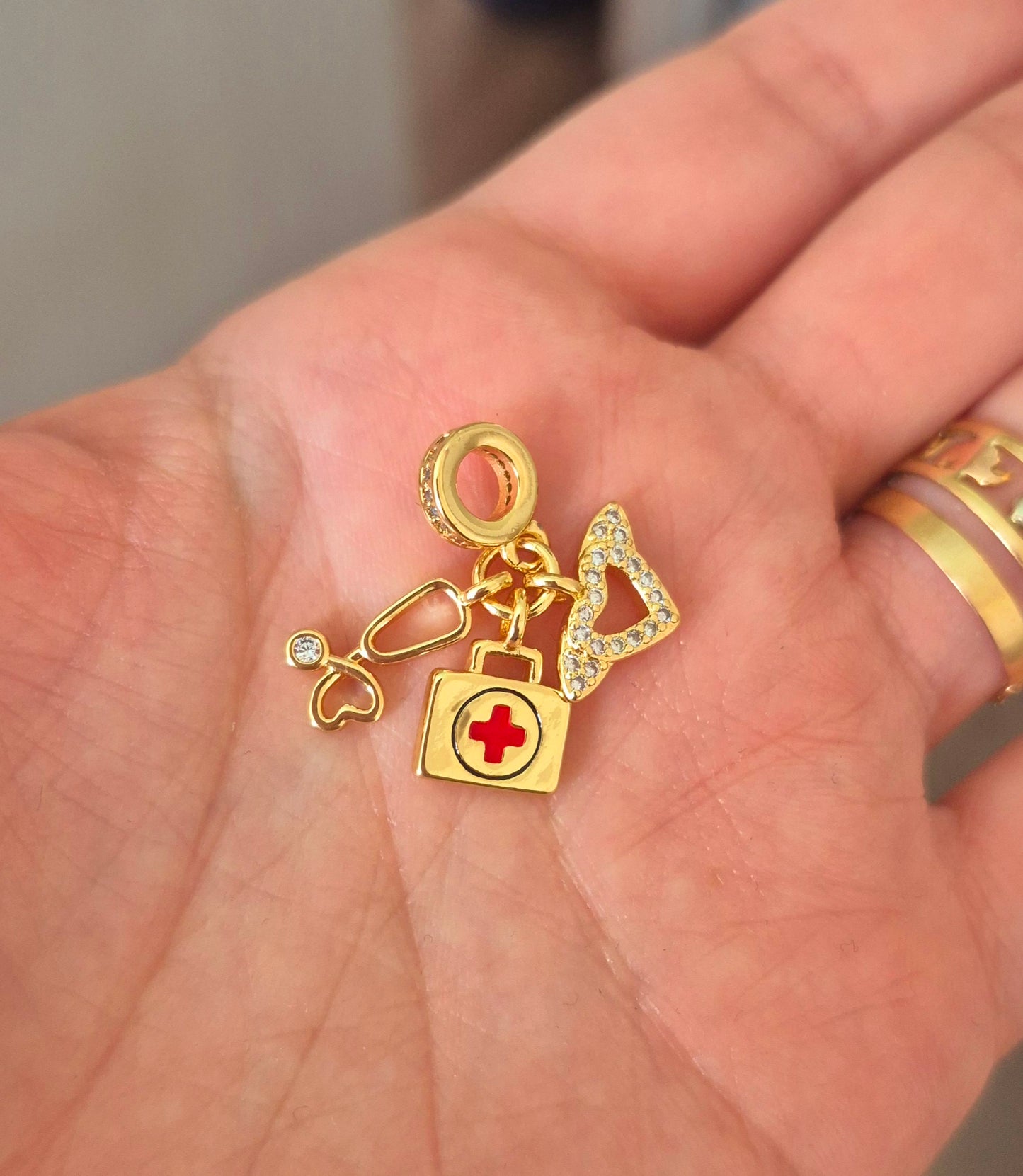 Charm Médico y/o enfermera