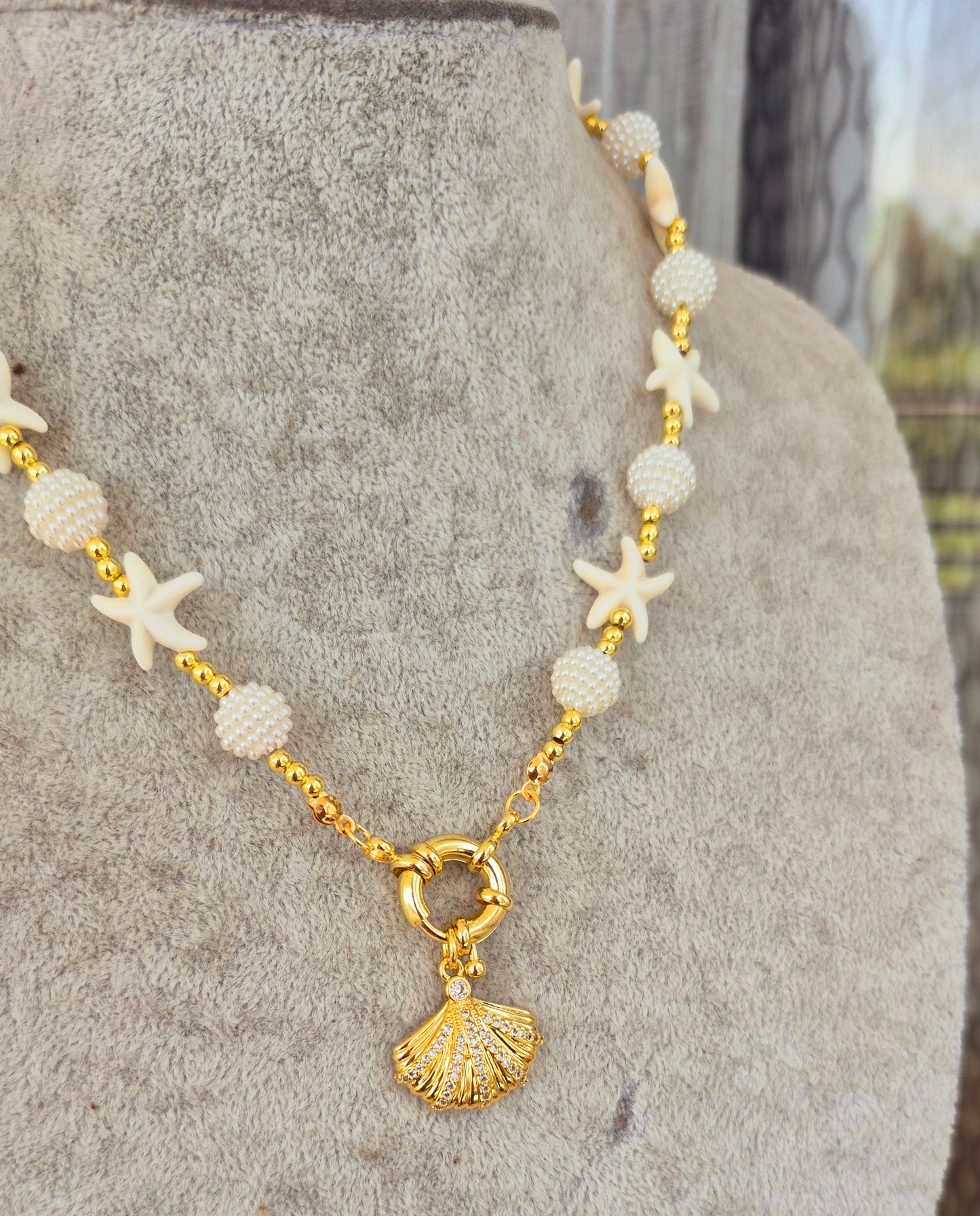 Collar estrellas de mar y concha marina