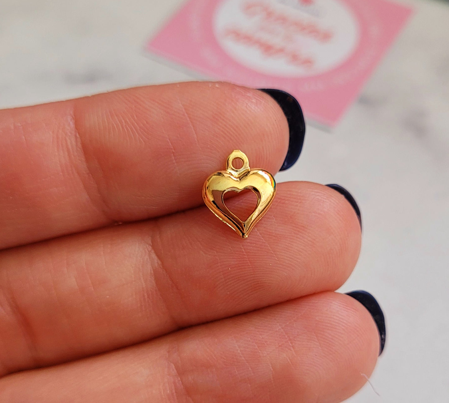 Corazón abombado hueco