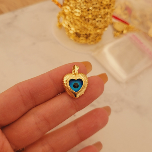 Ojito corazón 17 mm