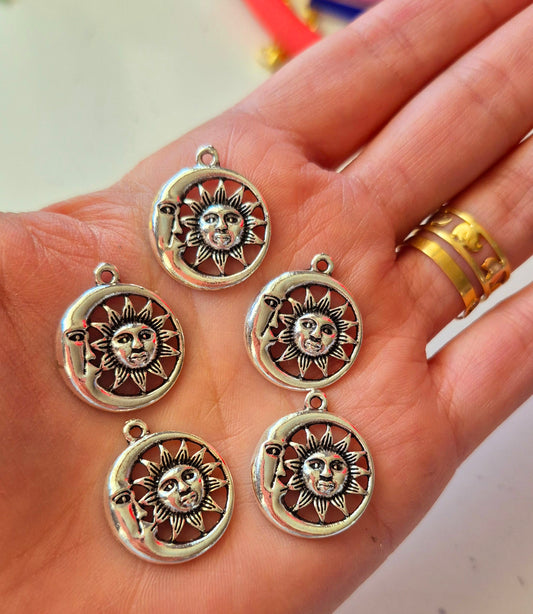 Medalla luna sol - Peltre