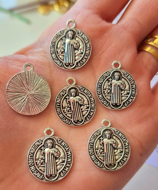 San Benito Medalla - Peltre