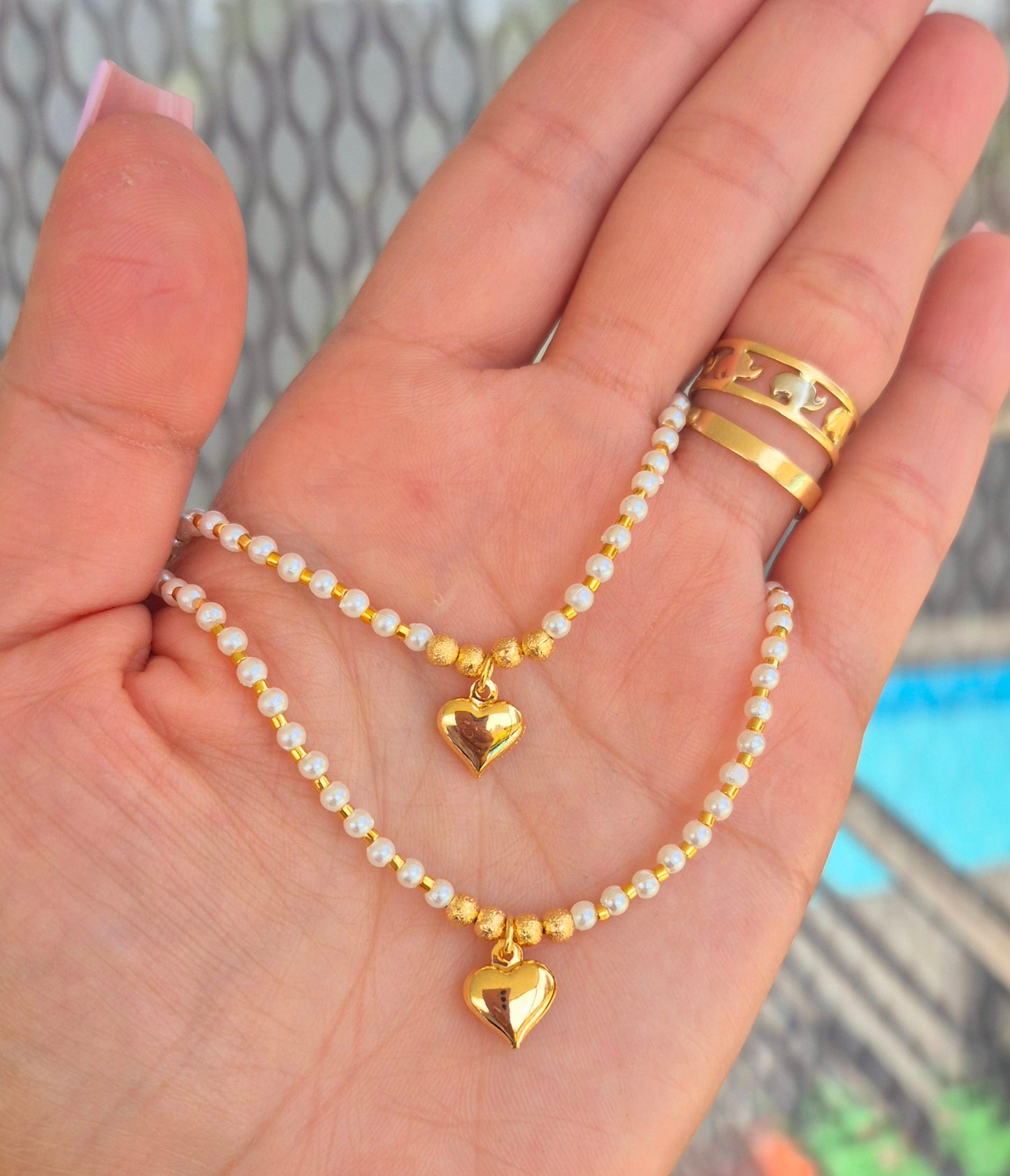 Collar perlitas y corazón