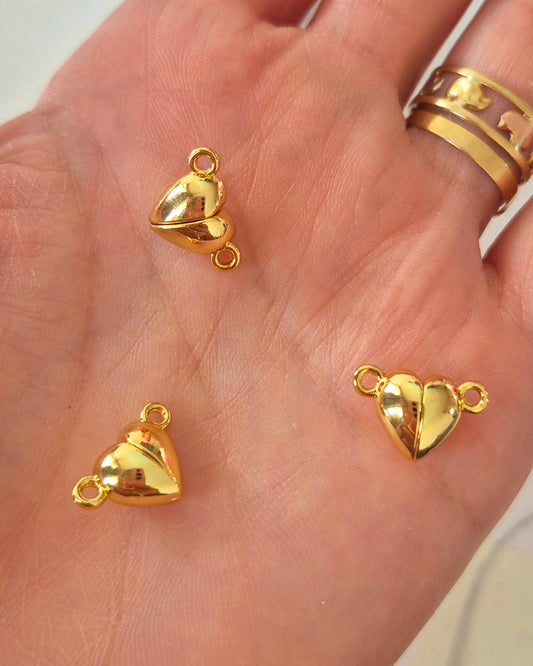 Broche imantado de corazón