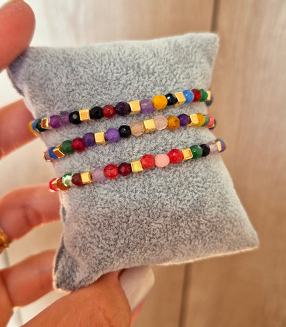 Pulsera de ágatas de colores