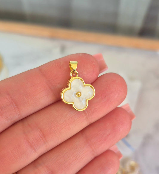 Trébol blanco con portadije