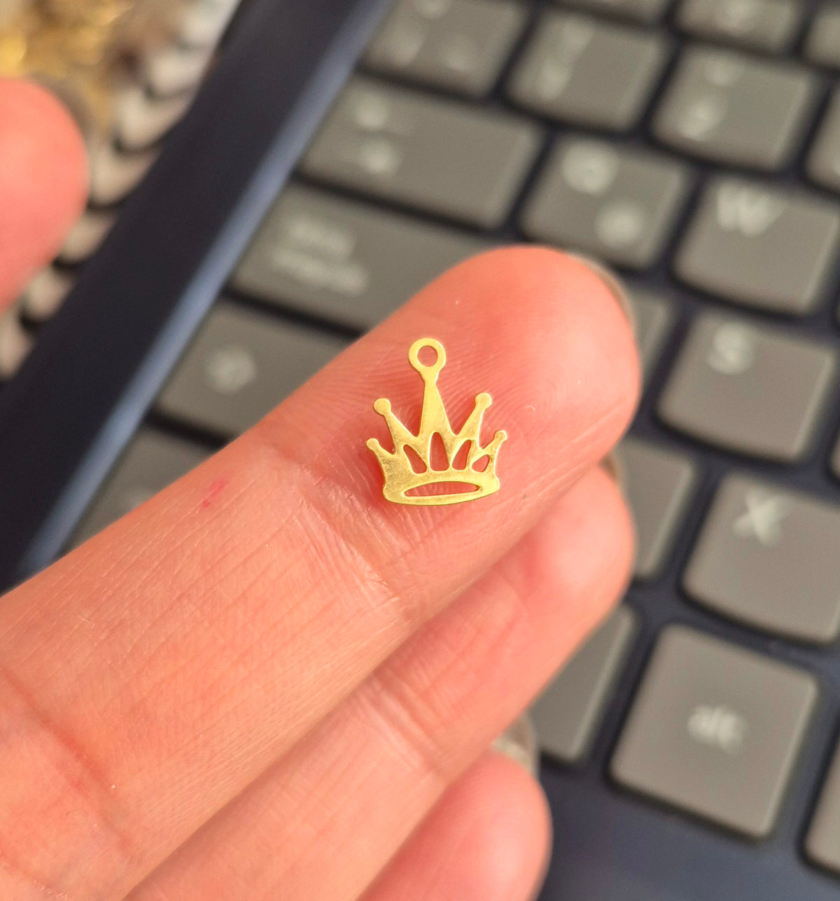 Mini corona silueta