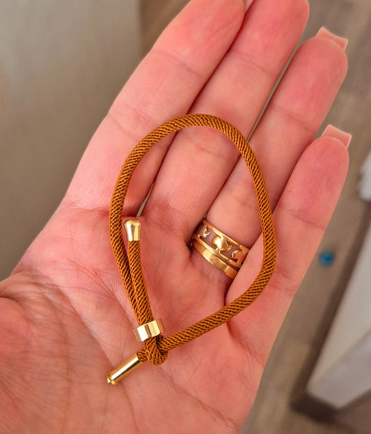 Pulsera cordón café claro