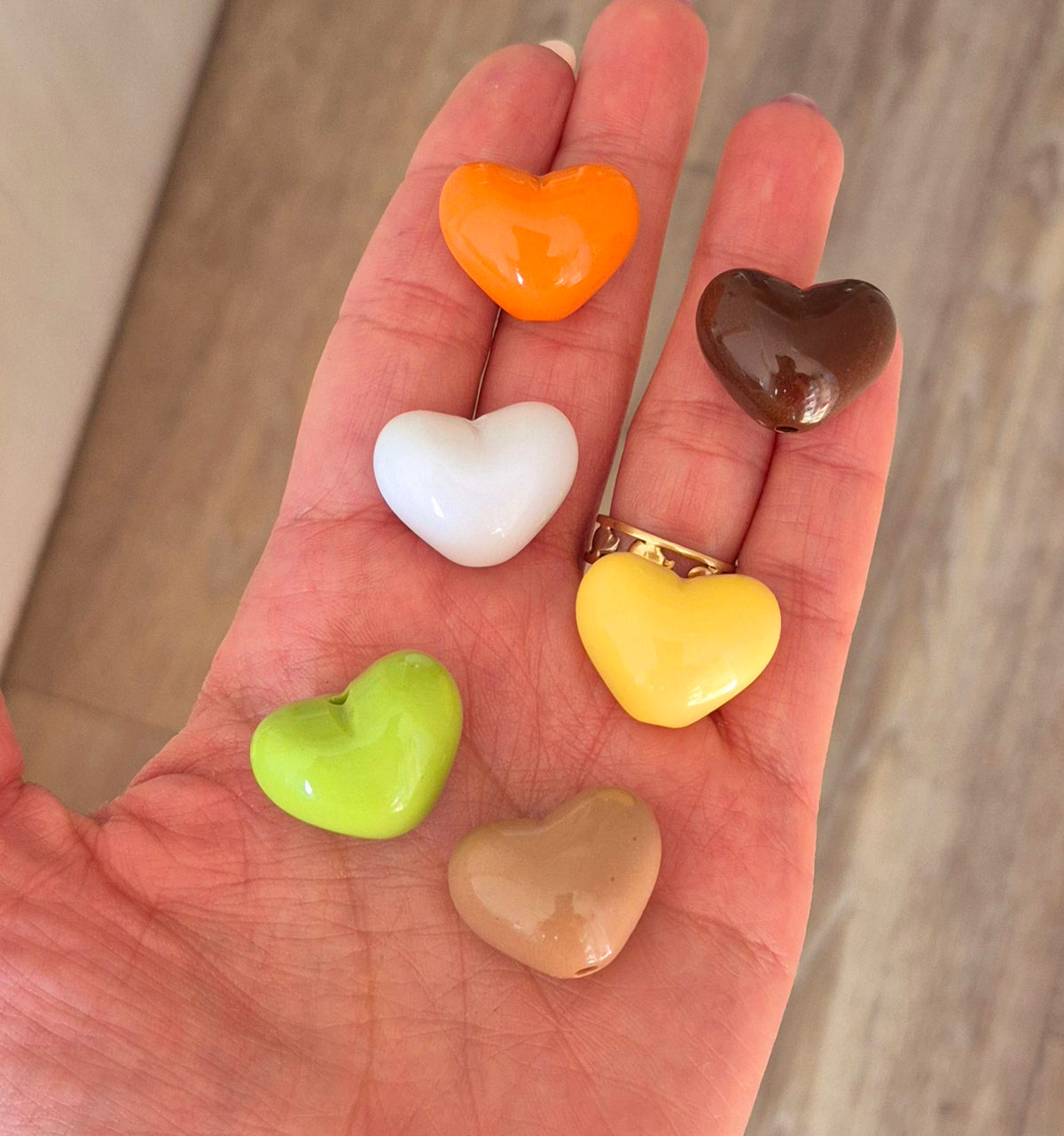 Corazones acrílicos- (1 unidad)